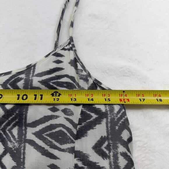 Billabong Designers Closet Gray/Cream Aztec Graphic High-Low Mini Dress Size M - Picture 7 of 8